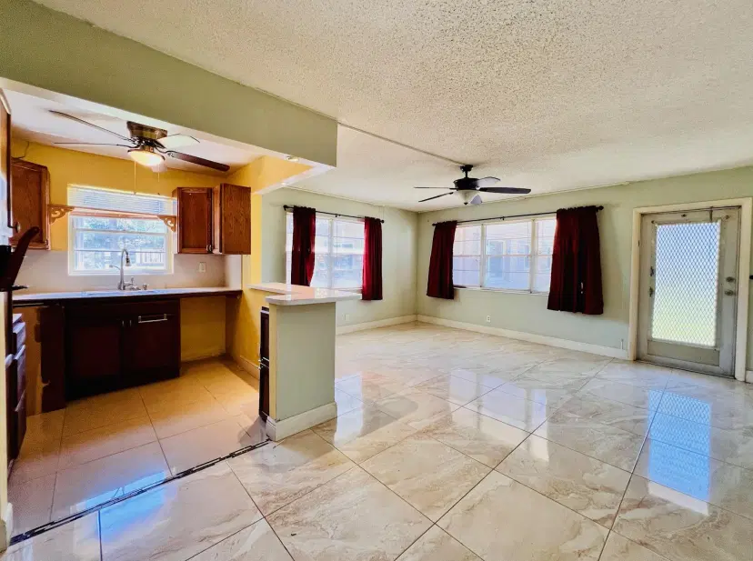 Picture of 262 Bedford K, West Palm Beach FL 33417