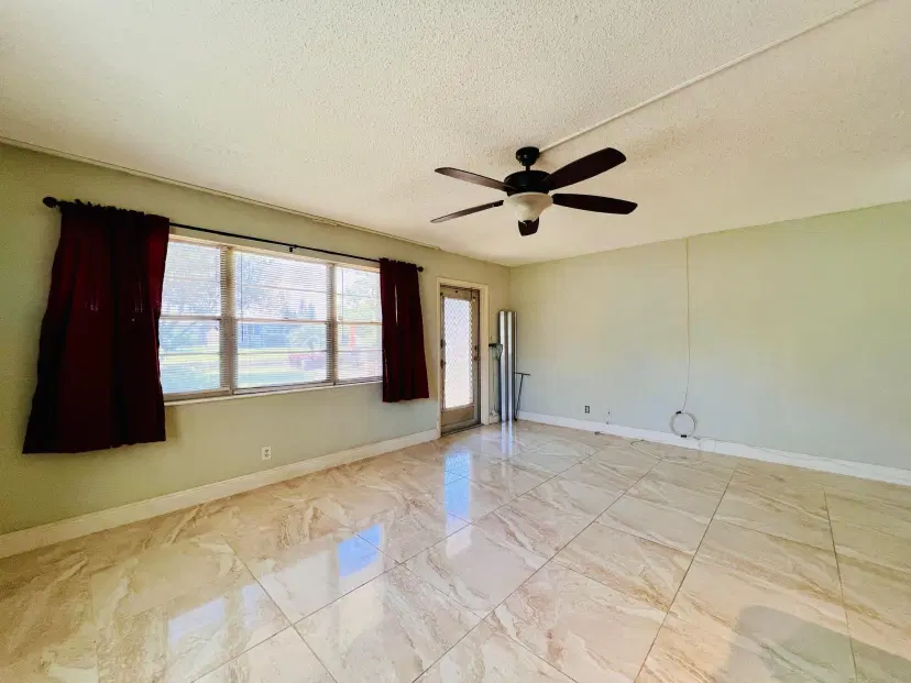 Picture of 262 Bedford K, West Palm Beach FL 33417