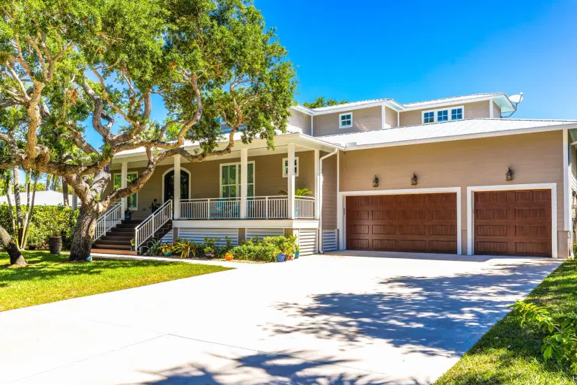 Picture of 2 Fieldway Drive, Sewalls Point FL 34996