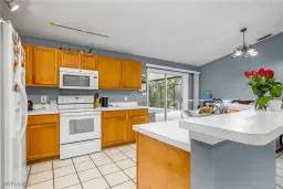 Picture of 1090 24Th Ave Ne, Naples, FL 34120