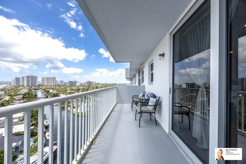 Picture of 137 Golden Isles Drive 1605, Hallandale Beach FL 33009