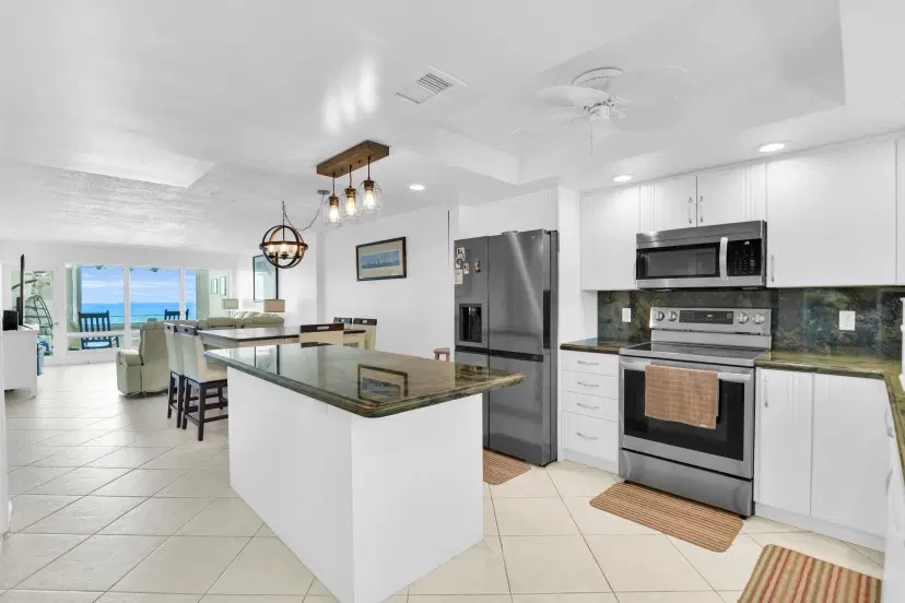 Picture of 1850 S Ocean Boulevard 304, Lauderdale By The Sea FL 33062