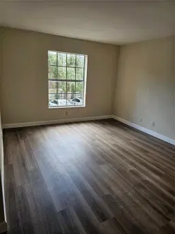 Picture of 4221 NW 21St Street 290, Lauderhill, FL 33313