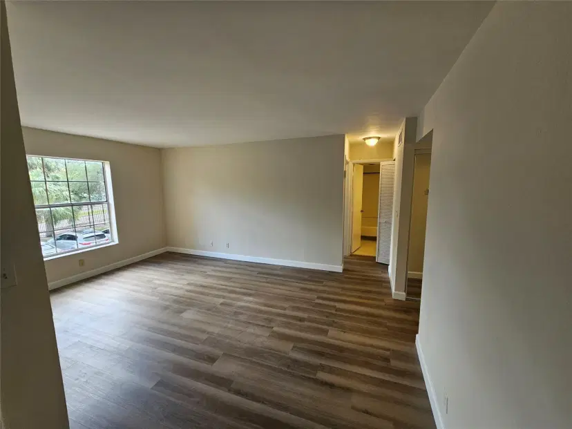 Picture of 4221 NW 21St Street 290, Lauderhill FL 33313