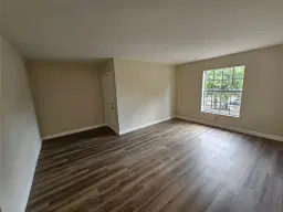 Picture of 4221 NW 21St Street 290, Lauderhill, FL 33313