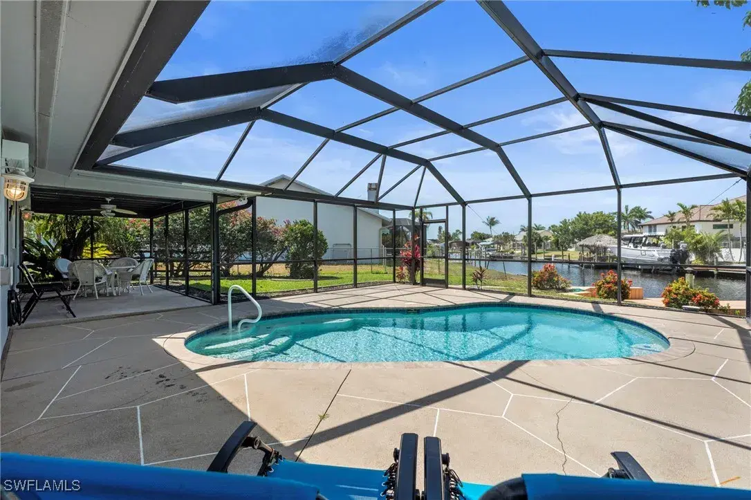 Picture of 4902 Seville Ct, Cape Coral, FL 33904