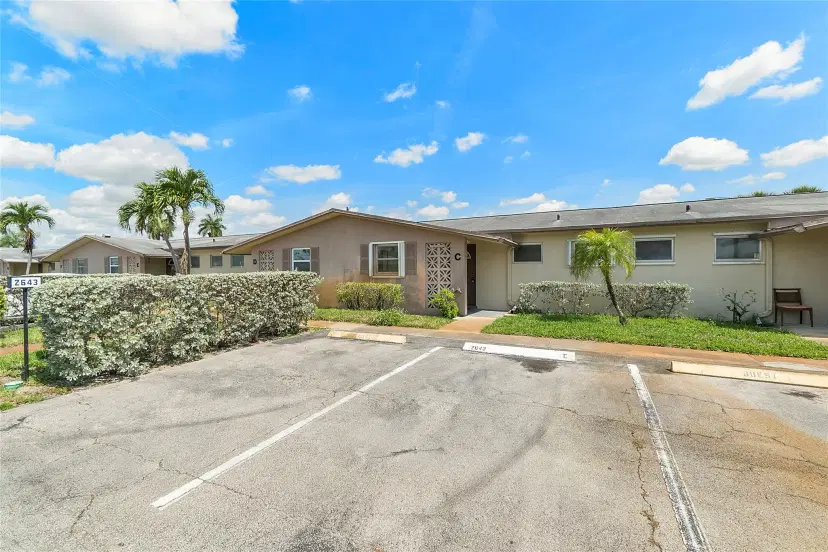 Picture of 2643 Barkley Dr C, West Palm Beach, FL 33415