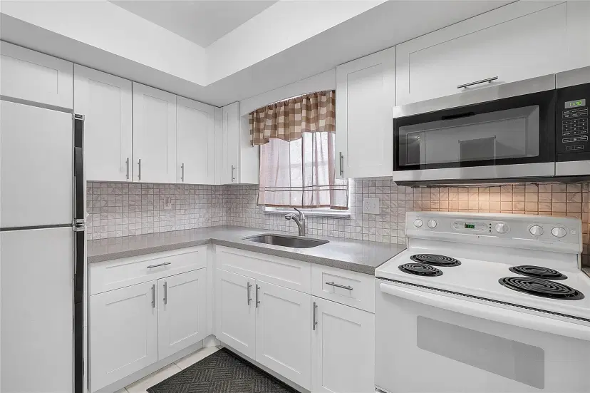 Picture of 2643 Barkley Dr C, West Palm Beach, FL 33415