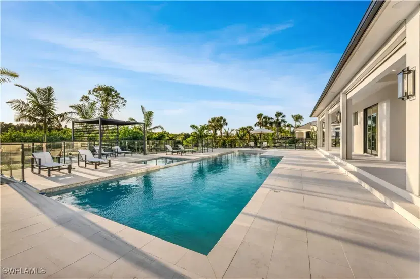 Picture of 246 Audubon Blvd, Naples FL 34110