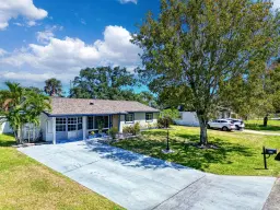 Picture of 418 W Shadyside Circle, West Palm Beach, FL 33415