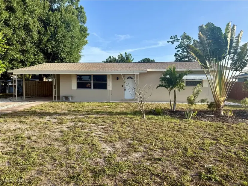 Picture of 1523 Markdale St E, Lehigh Acres FL 33936