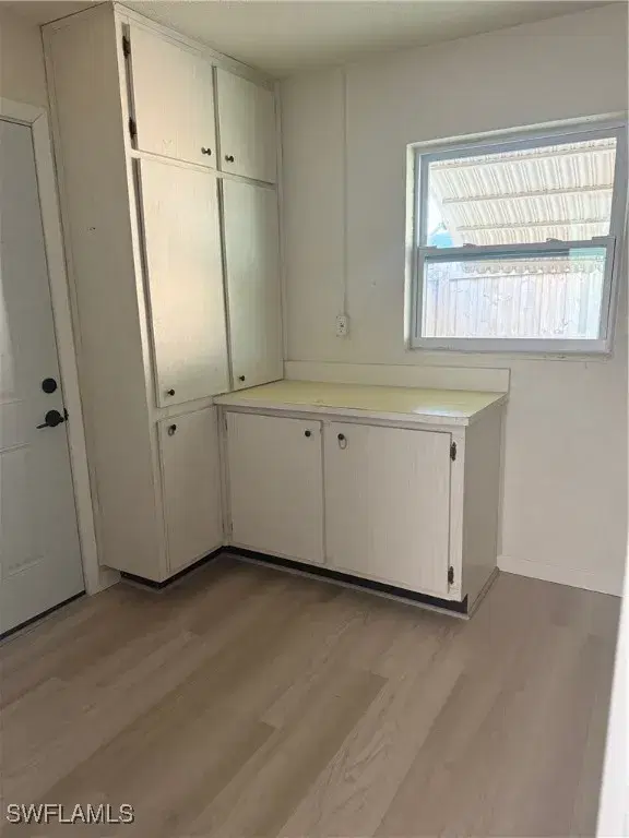 Picture of 1523 Markdale St E, Lehigh Acres FL 33936