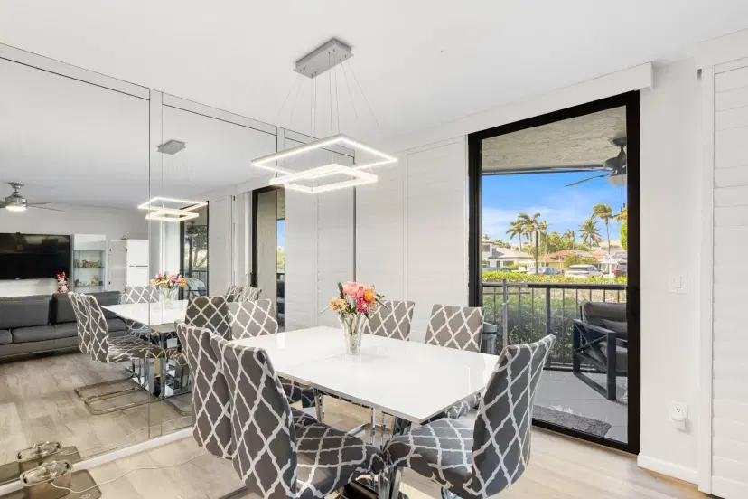 Picture of 899 Jeffery Street 112, Boca Raton FL 33487