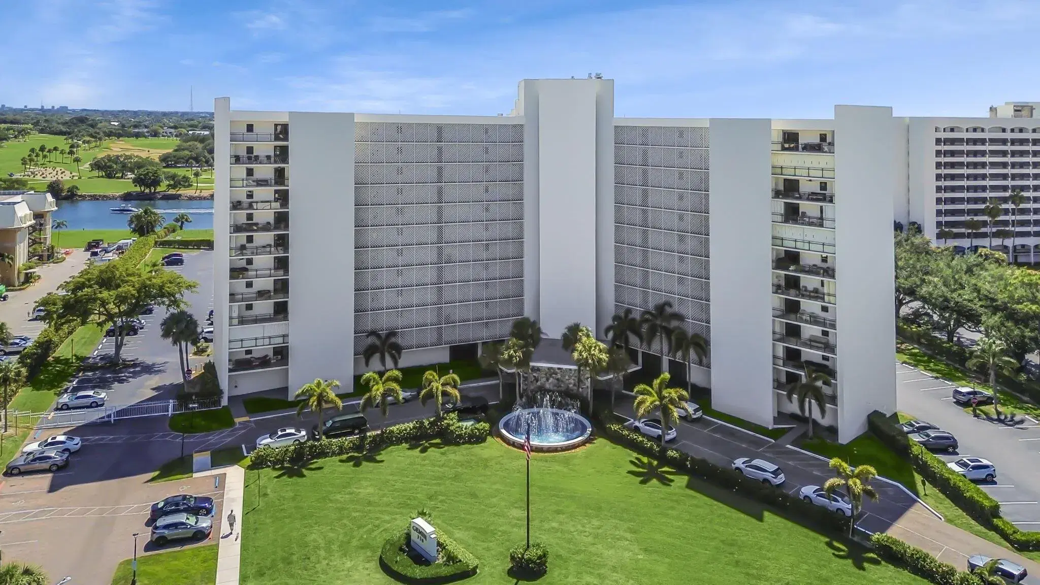 Picture of 336 Golfview Road 406, North Palm Beach, FL 33408
