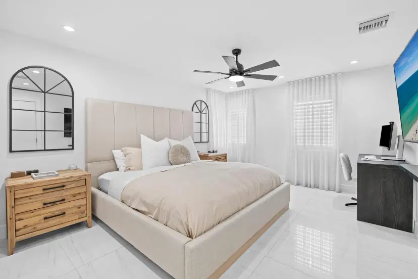 Picture of 2830 NE 11Th Ave, Pompano Beach FL 33064