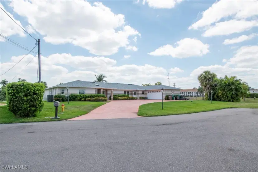 Picture of 3528 SE 16Th Pl, Cape Coral FL 33904