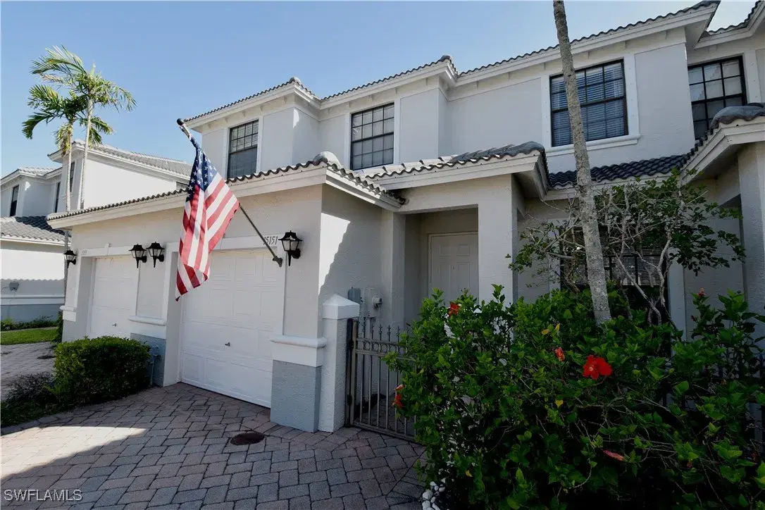 Picture of 15151 Summit Place Cir 231, Naples, FL 34119