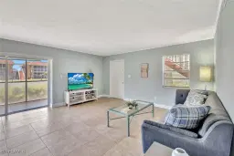 Picture of 1400 Pompei Ln 49, Naples, FL 34103