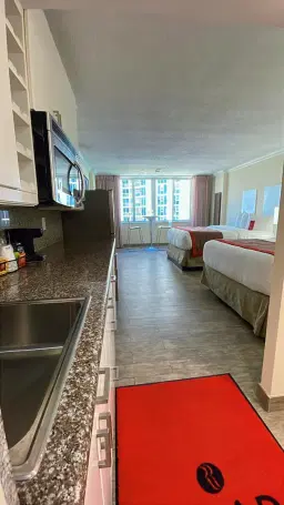 Picture of 19201 Collins Ave 1122, North Miami Beach, FL 33160