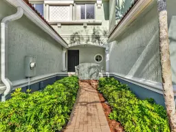 Picture of 2362 Center Stone Ln 2362, Riviera Beach, FL 33404