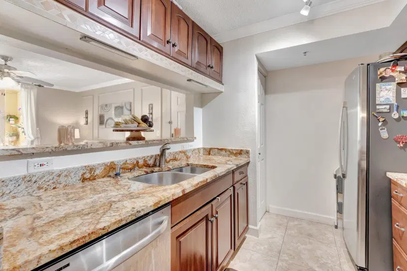 Picture of 103 Yacht Club 206 Way 206, Hypoluxo FL 33462