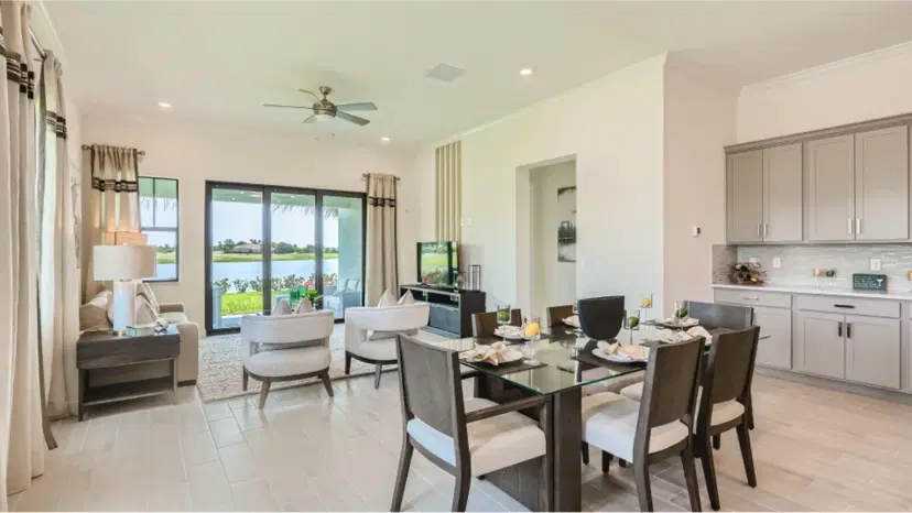 Picture of 441 SE Fascino Circle, Port St Lucie FL 34984