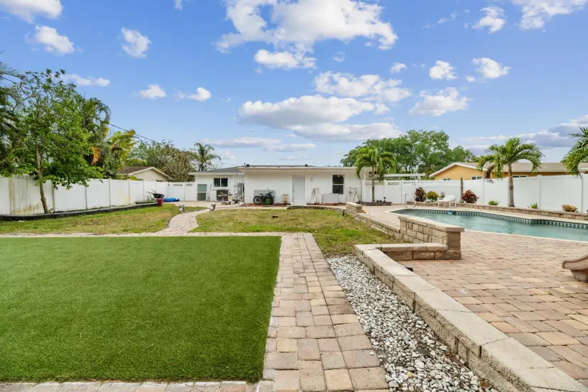 Picture of 410 Forest Estate Drive, West Palm Beach FL 33415