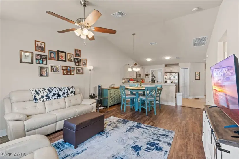 Picture of 1631 SW 34Th St, Cape Coral FL 33914