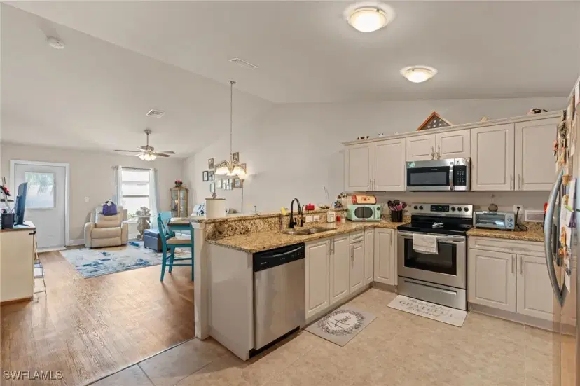 Picture of 1631 SW 34Th St, Cape Coral FL 33914