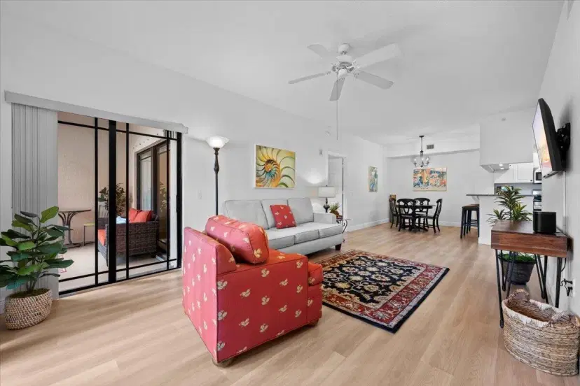 Picture of 2809 Amalei Drive 107, Palm Beach Gardens FL 33410
