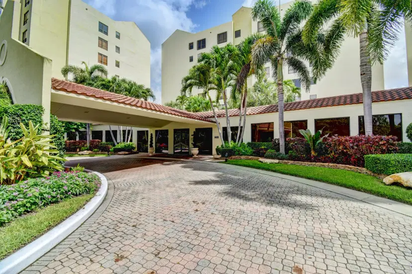 Picture of 7235 Promenade Drive 802 J, Boca Raton FL 33433