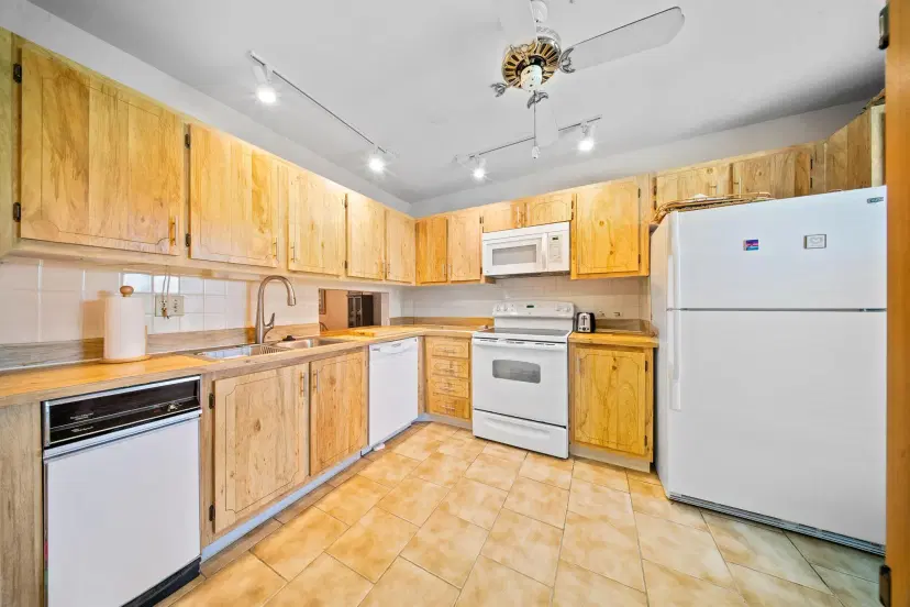Picture of 831 Timberview Drive B, Fort Pierce FL 34982