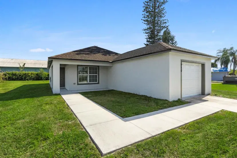 Picture of 1950 SE Gena Road, Port St Lucie FL 34952