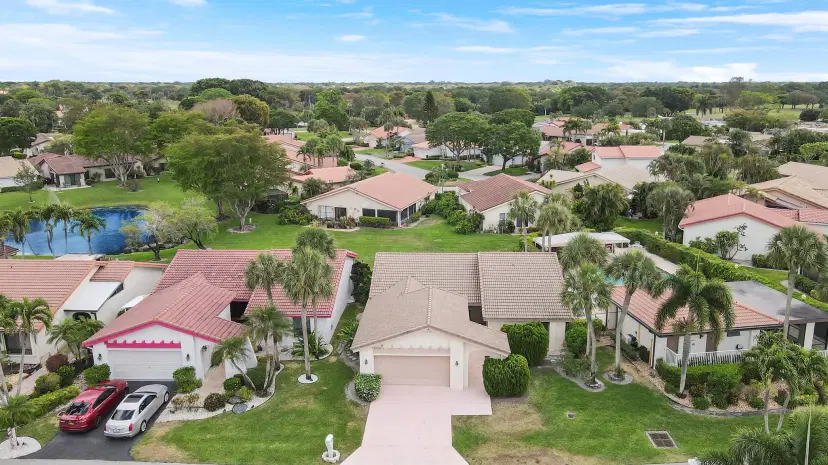 Picture of 5695 Lakeview Mews Drive, Boynton Beach FL 33437
