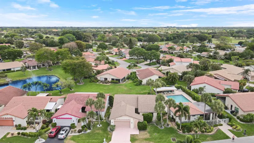 Picture of 5695 Lakeview Mews Drive, Boynton Beach FL 33437
