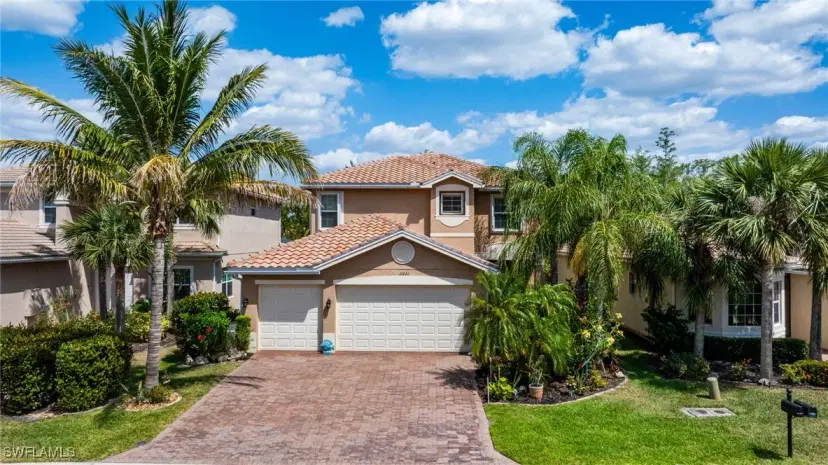 Picture of 11221 Yellow Poplar Dr, Fort Myers FL 33913