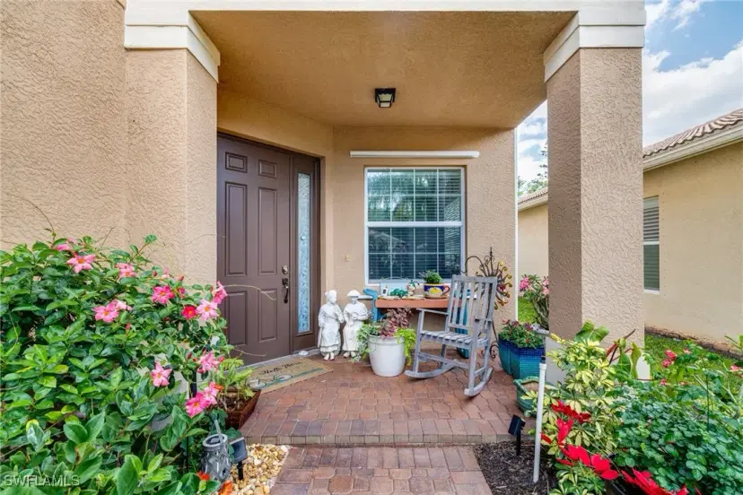 Picture of 11221 Yellow Poplar Dr, Fort Myers FL 33913