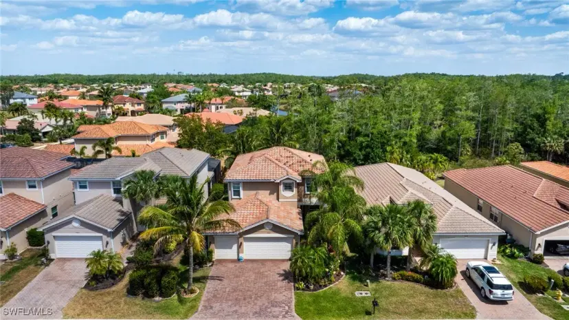 Picture of 11221 Yellow Poplar Dr, Fort Myers FL 33913
