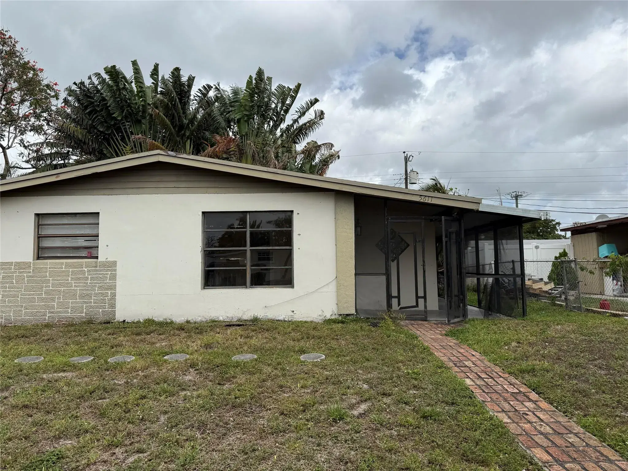Picture of 5611 SW 37Th St, Davie, FL 33314