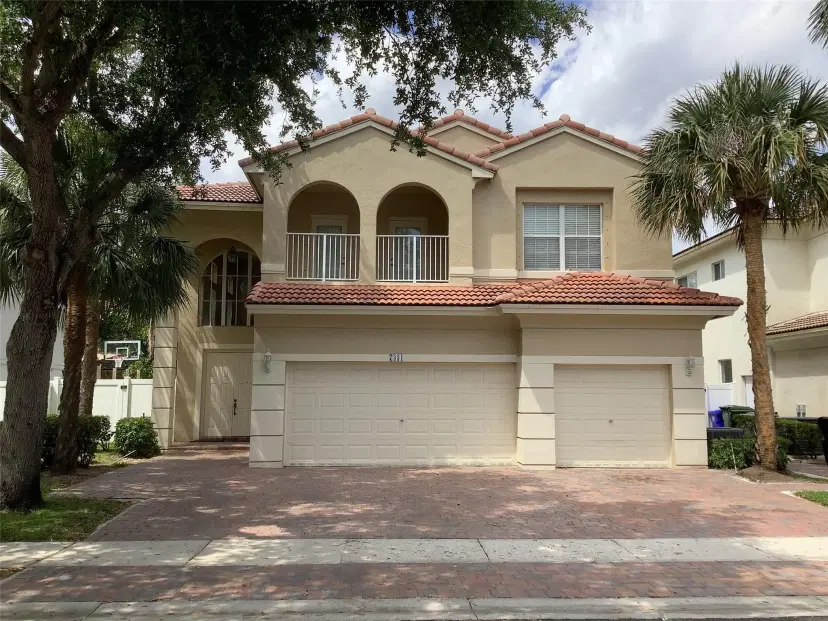Picture of 7331 NW 17Th Ct, Pembroke Pines FL 33024