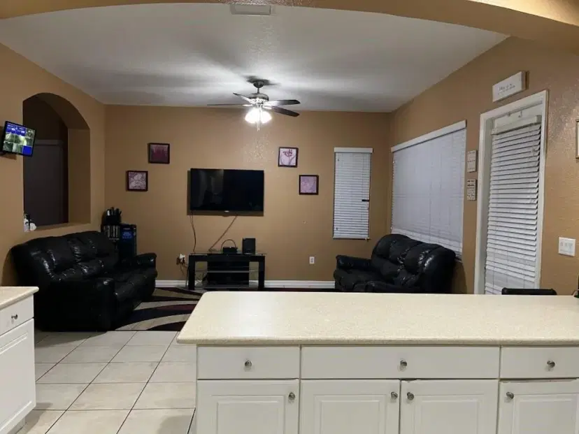Picture of 7331 NW 17Th Ct, Pembroke Pines FL 33024