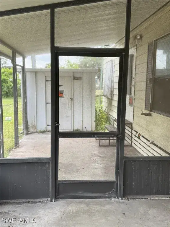 Picture of 798 Avenue E Nw, Moore Haven FL 33471