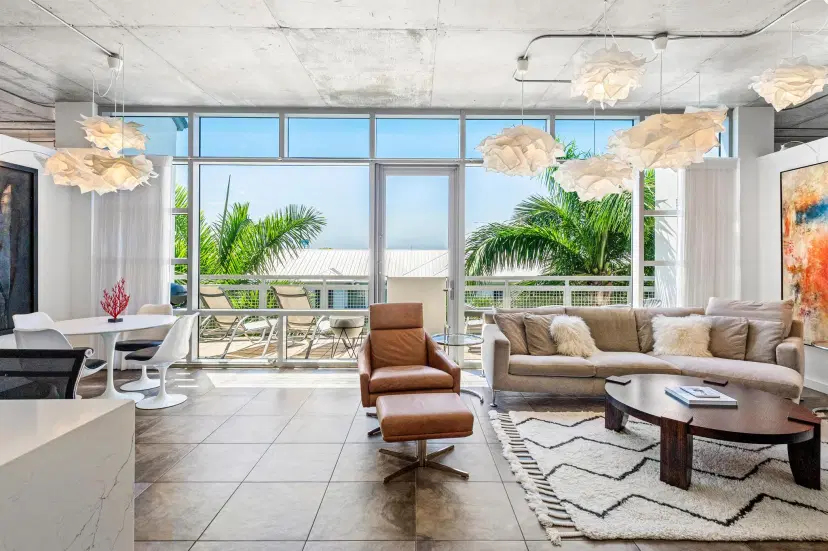 Picture of 365 SE 6Th Avenue 404, Delray Beach FL 33483