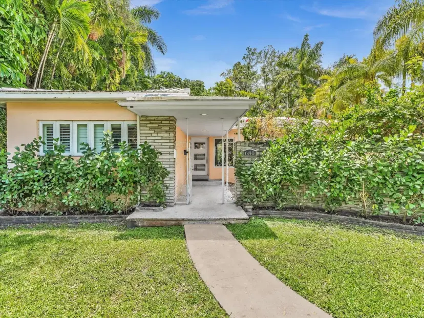 Picture of 680 NE 57Th St, Miami FL 33137