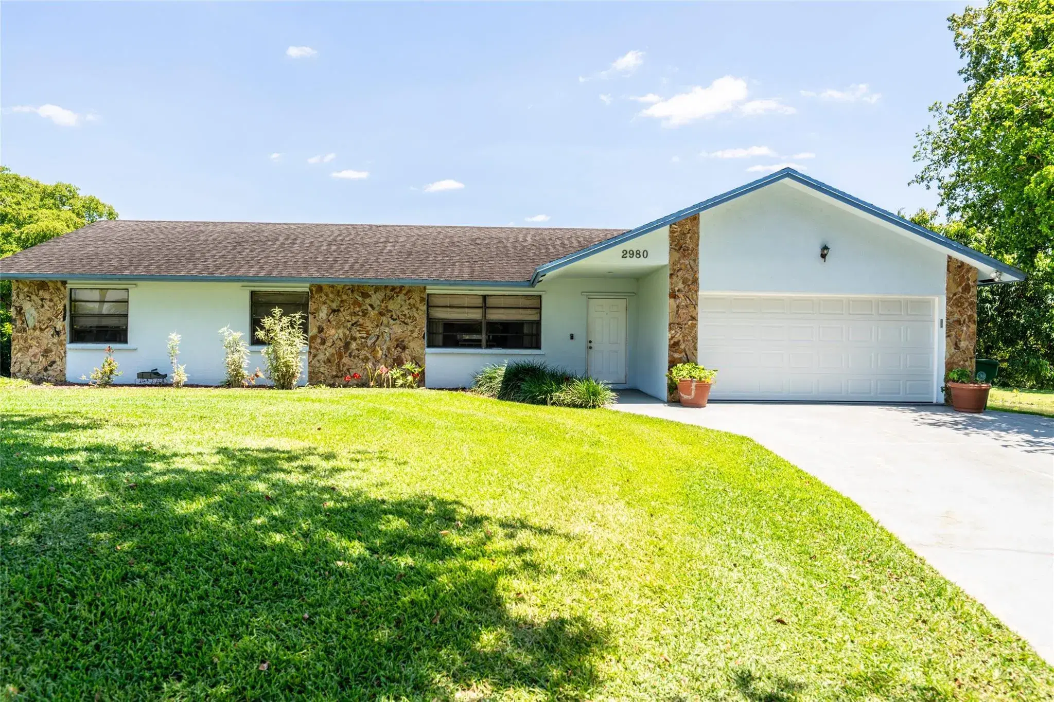 Picture of 2980 SW 154Th Ln, Davie, FL 33331