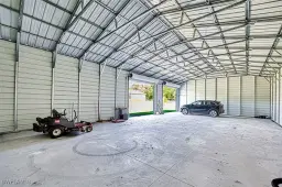 Picture of 1216 Pine Ave, Labelle, FL 33935