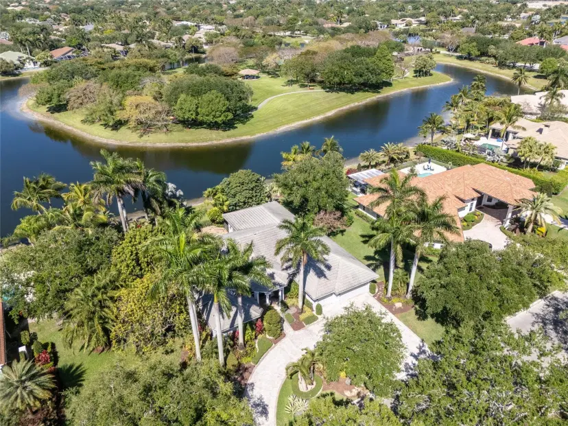 Picture of 10188 NW 66Th Dr, Parkland FL 33076