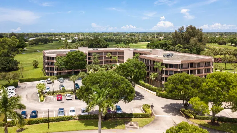 Picture of 4770 Fountains Drive 302, Lake Worth FL 33467