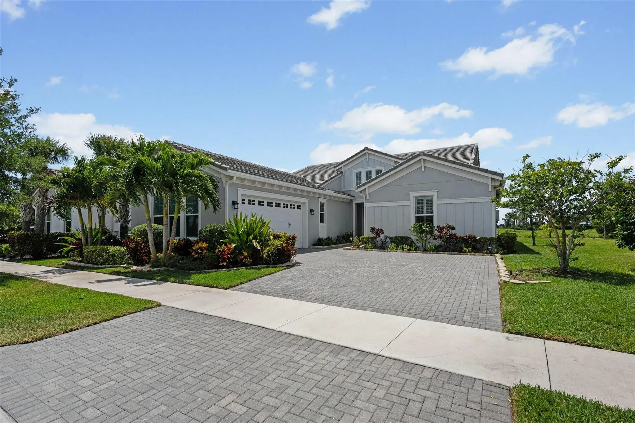 Picture of 16062 Whippoorwill Circle, Westlake, FL 33470