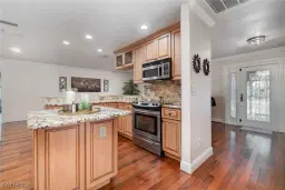 Picture of 1202 SE Van Loon Ter, Cape Coral, FL 33990